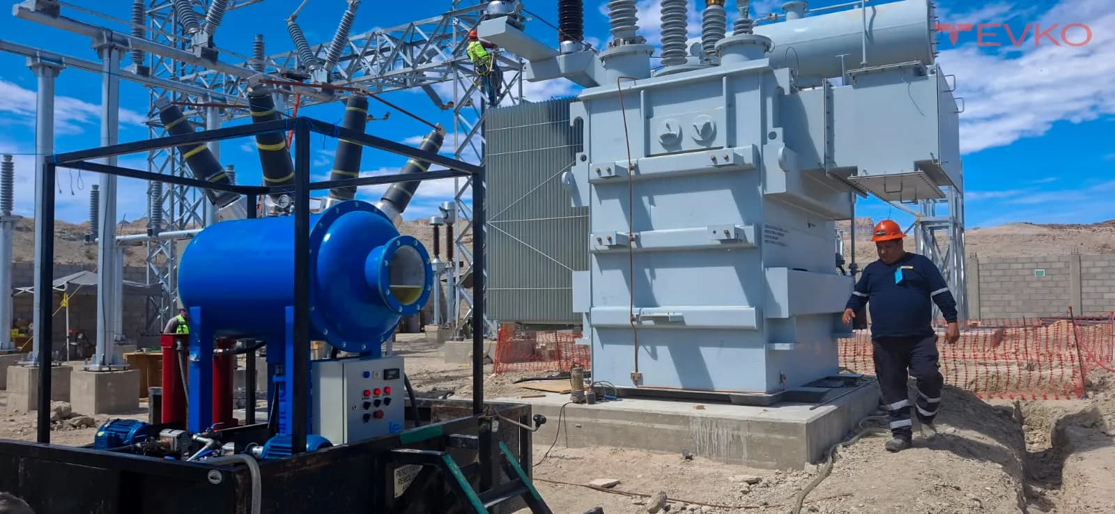 Mantenimiento de subestación eléctrica de alta tensión — TEVKO
